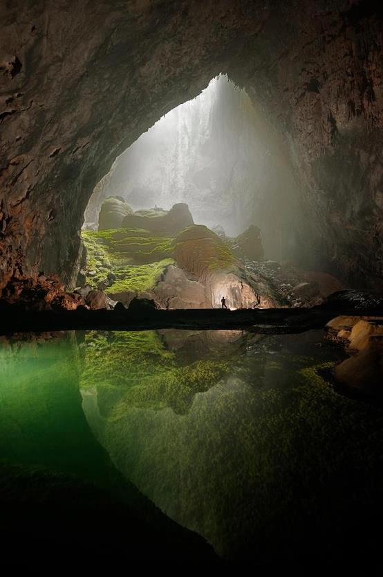 Son Doong cave-Quang Binh, Vietnam, the world's largest cave