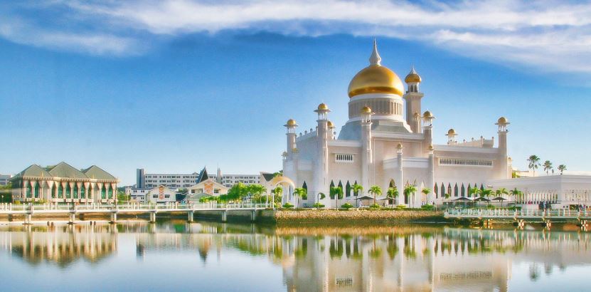 Mosque of Sultan Omar Ali Saifuddin, Brunei