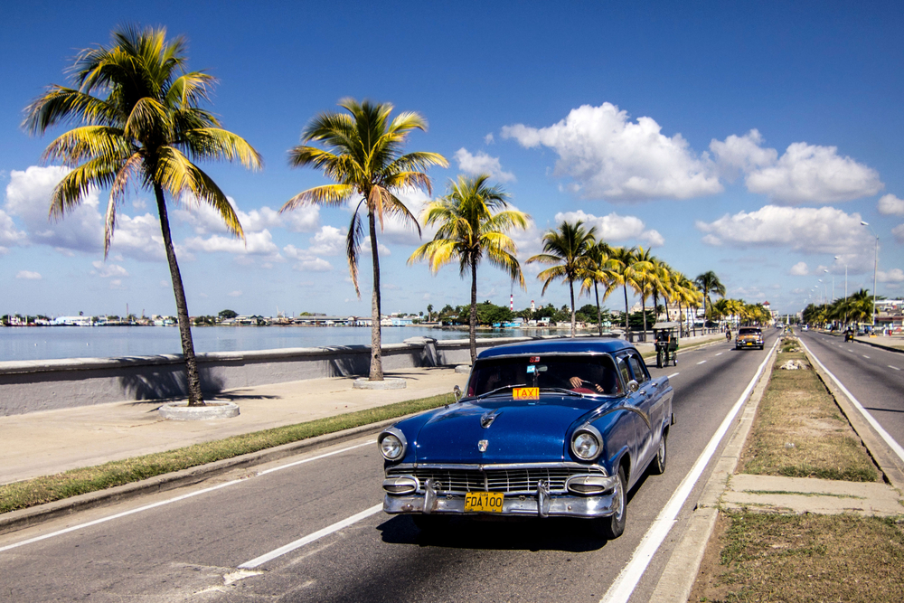 How to Escape from a Resort Complex and See the Real Cuba